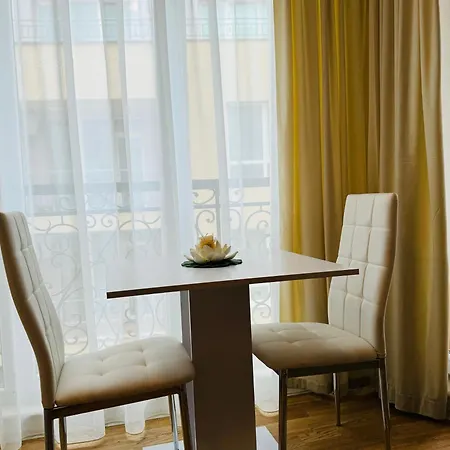 Romance Marin 410 Sunny