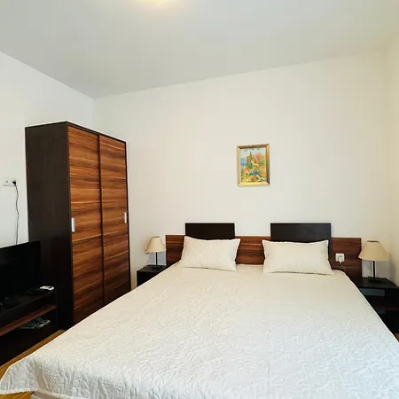 Romance Marin 410 Sunny Daire *