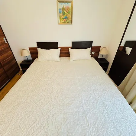 Romance Marin 410 Sunny Daire