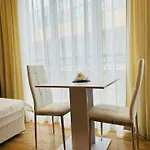 Romance Marin 410 Sunny Apartment *